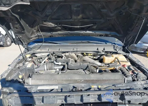 2011 Ford F-250 Lariat z USA, uszkodzony, nr VIN 1FT7W2BT2BEC46117